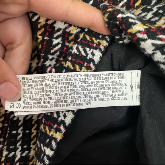 Forever 21 Houndstooth Belted Mini Skirt Academia-Style size Medium - Picture 8 of 9